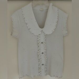 Cute vintage top— size medium